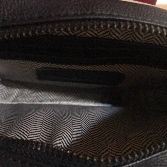 Steve Madden Crossbody black quit - Picture 2 of 3
